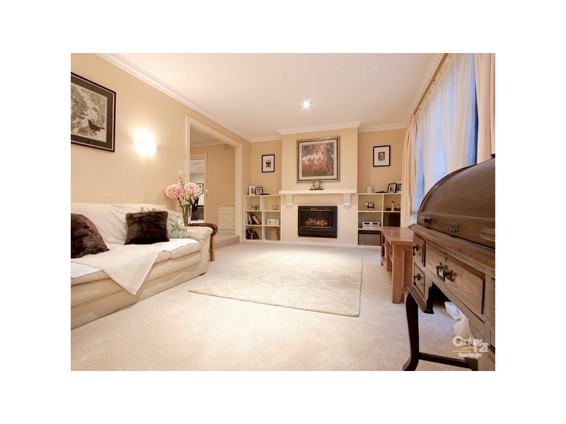 49 Summerhill Crescent, Mount Eliza VIC 3930