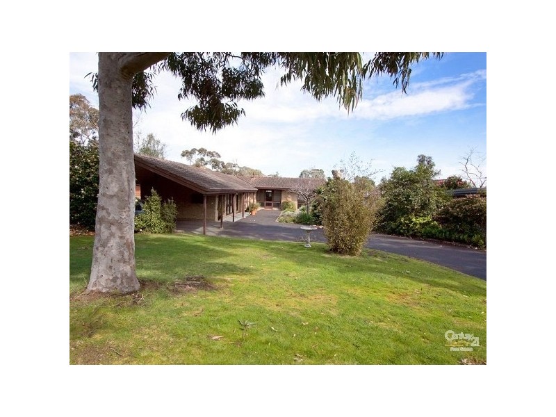 22 Redbourne Avenue, Mount Eliza VIC 3930