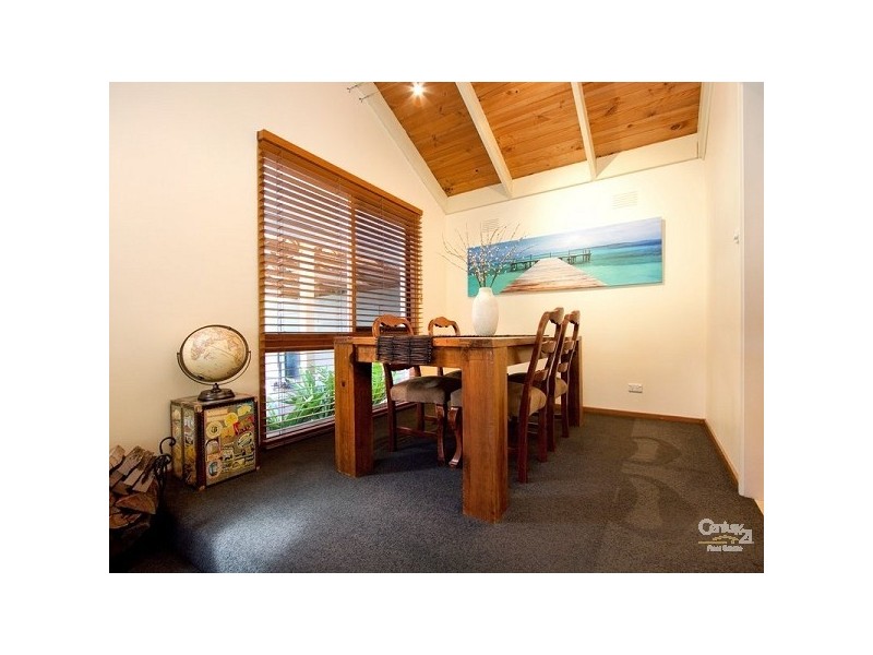 22 Bundara Crescent, Mount Eliza VIC 3930