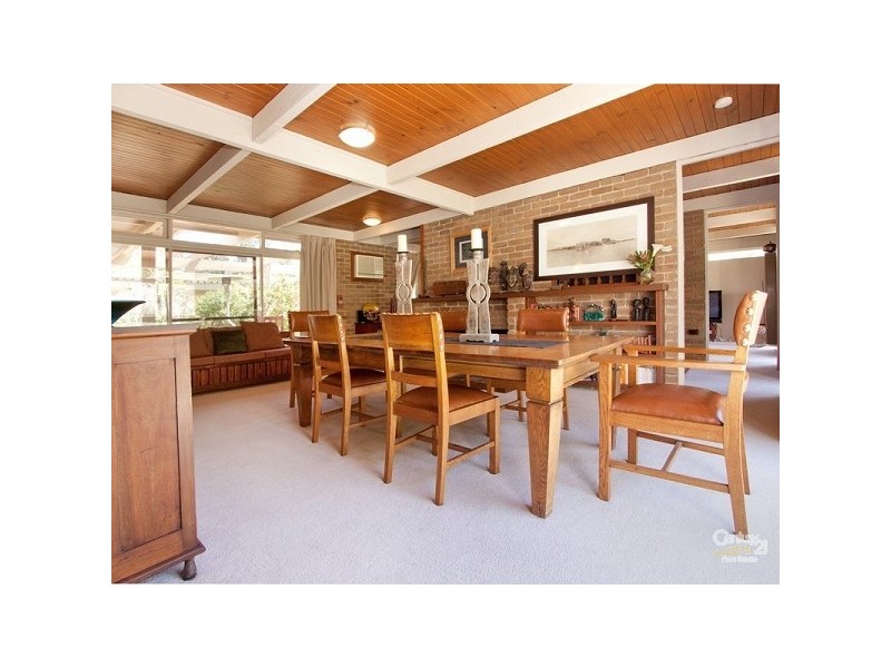 24 Erang Drive, Mount Eliza VIC 3930