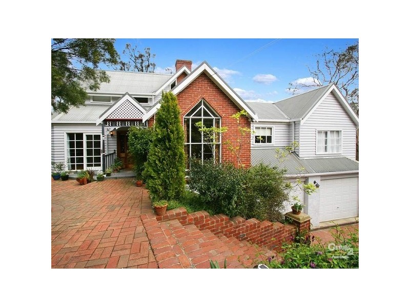 50 Eumeralla Grove, Mount Eliza VIC 3930