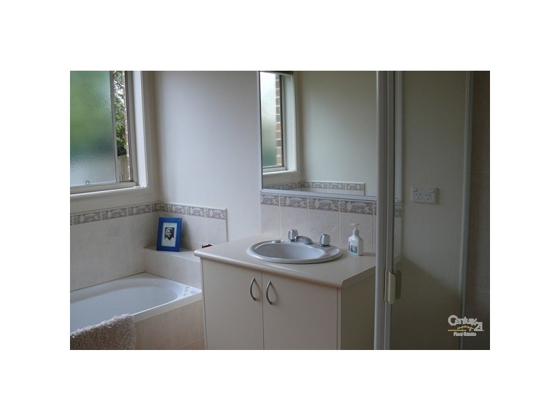 16 Layton Crescent, Mount Martha VIC 3934