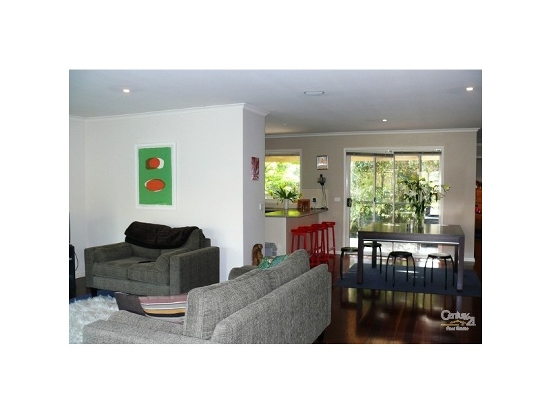 16 Layton Crescent, Mount Martha VIC 3934