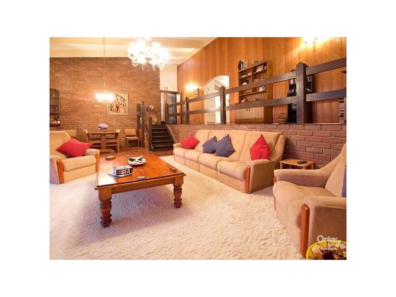 4 Camelot Court, Mount Eliza VIC 3930