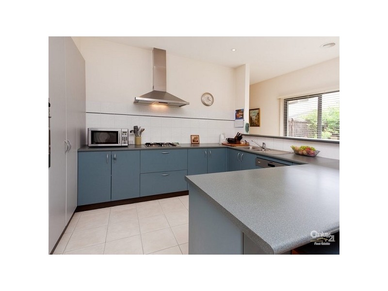 4/33 Baden Powell Place, Mount Eliza VIC 3930