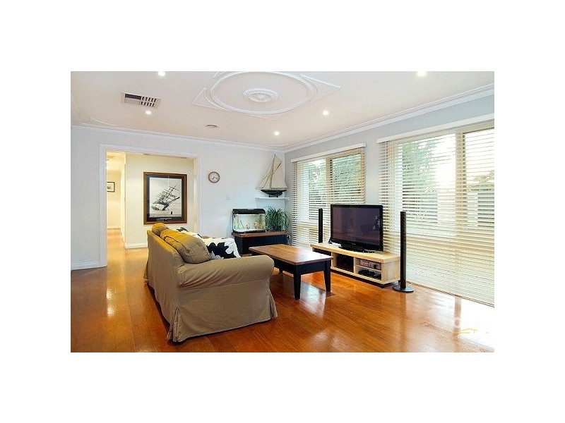 102 Quinns Parade, Mount Eliza VIC 3930