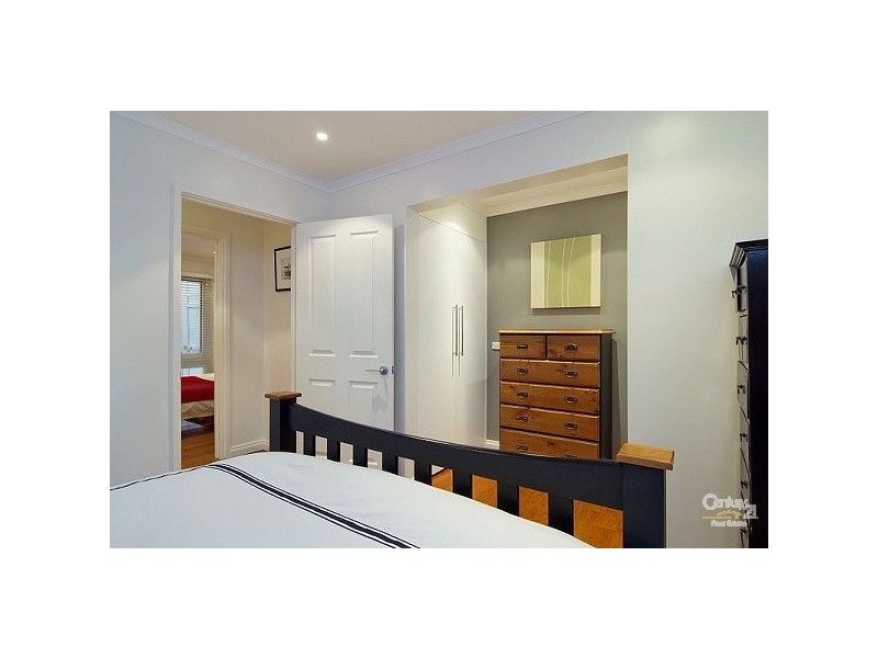 102 Quinns Parade, Mount Eliza VIC 3930