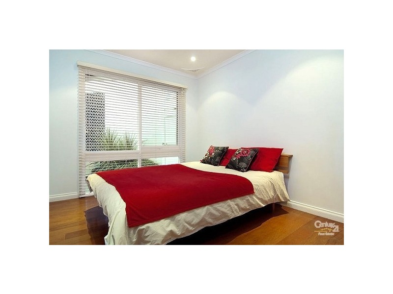 102 Quinns Parade, Mount Eliza VIC 3930