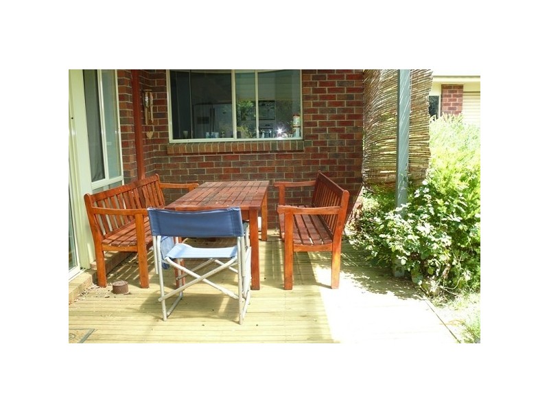 21 Eric Crescent, Mornington VIC 3931