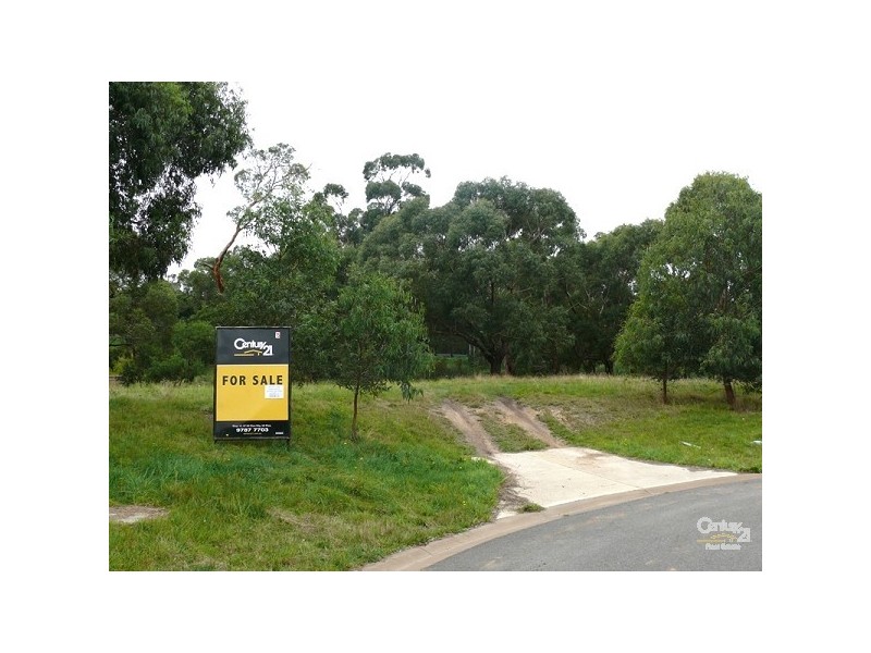 15 Maddison Avenue, Mount Eliza VIC 3930