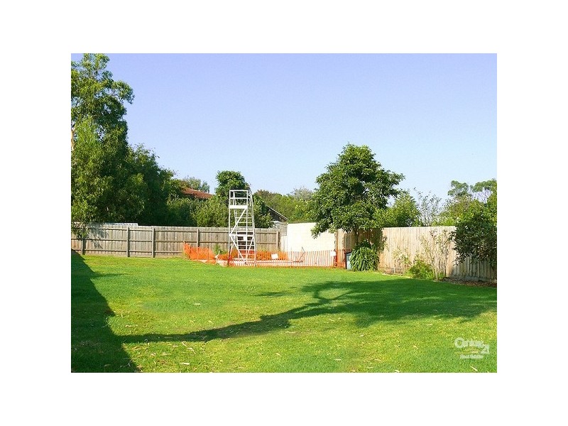 2/41 Forrest Avenue, Newhaven VIC 3925