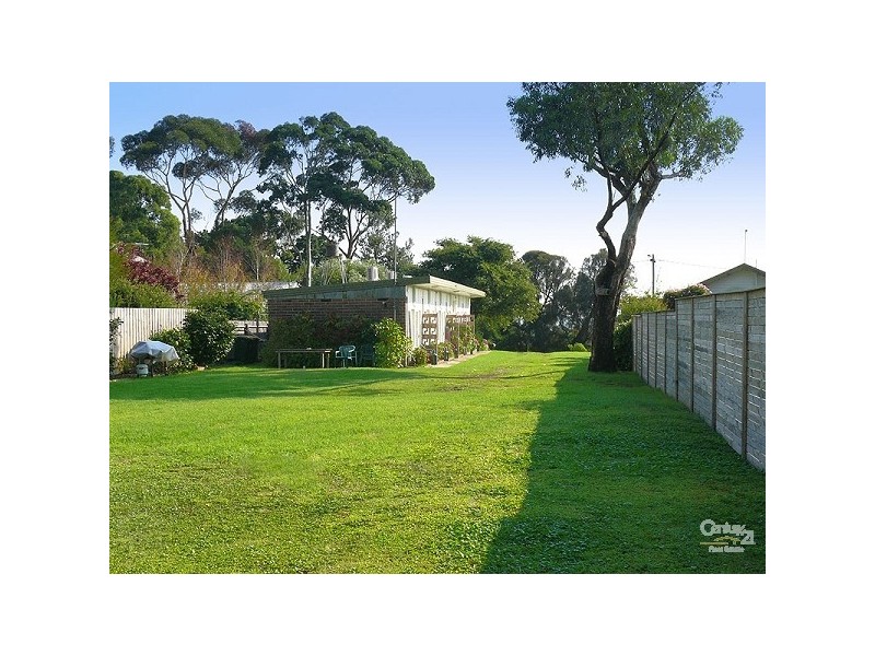 2/41 Forrest Avenue, Newhaven VIC 3925