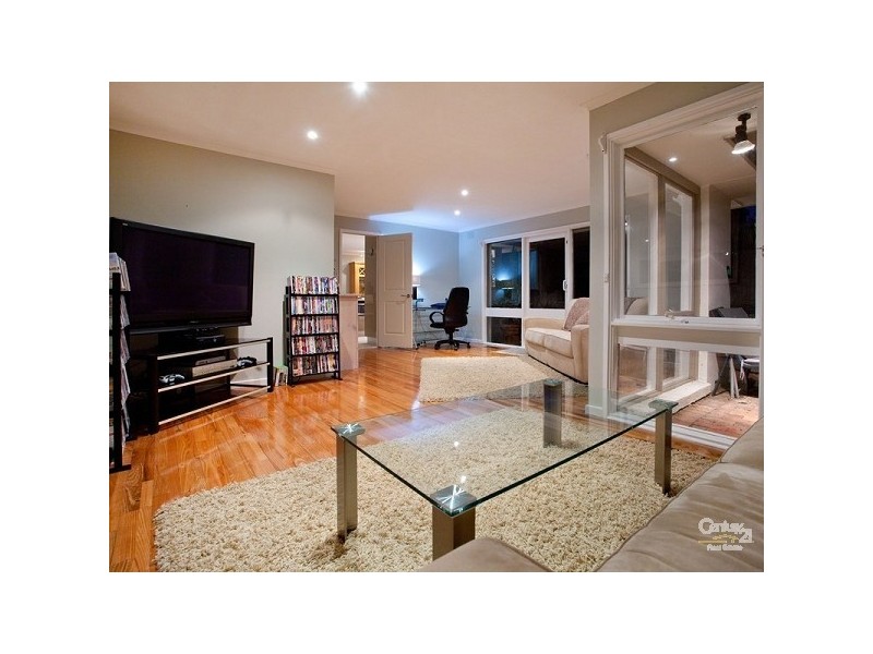 141 Wooralla Drive, Mount Eliza VIC 3930