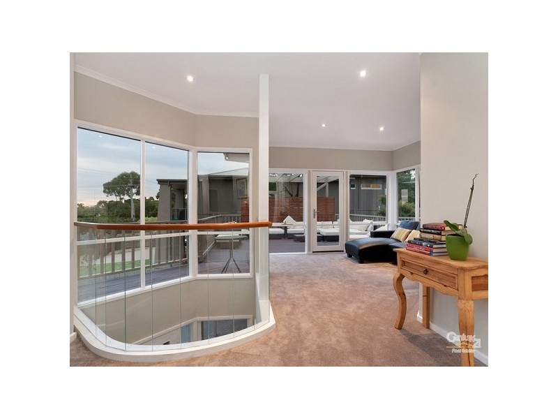 141 Wooralla Drive, Mount Eliza VIC 3930