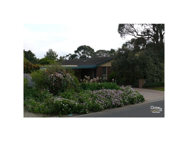 11 Yewers Avenue, Mount Eliza VIC 3930