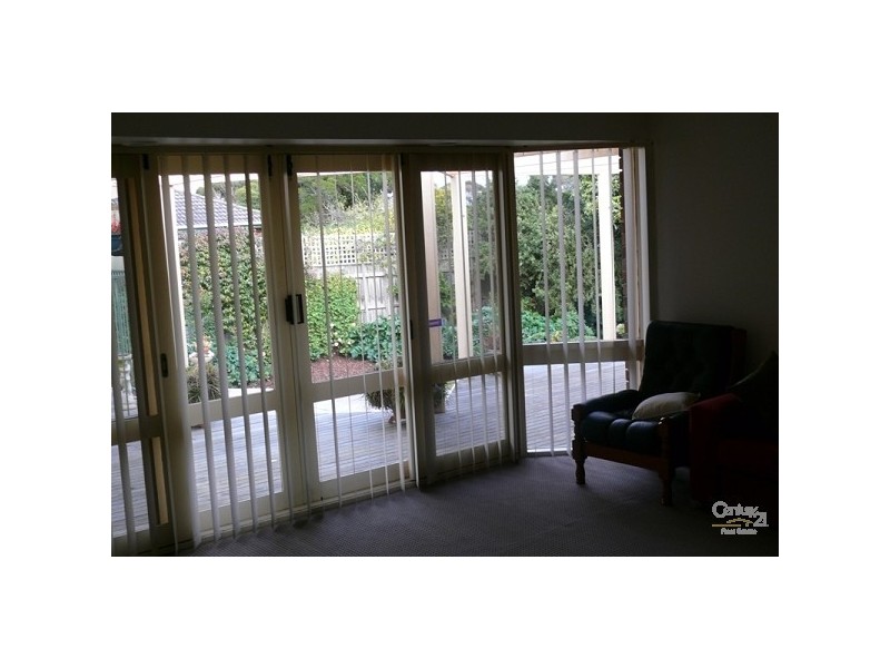 11 Yewers Avenue, Mount Eliza VIC 3930