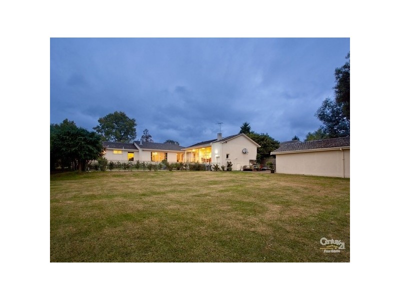 40 Bareena Drive, Mount Eliza VIC 3930