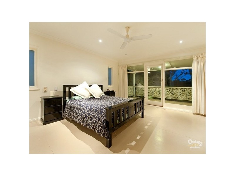 4 Nunga Court, Mount Eliza VIC 3930