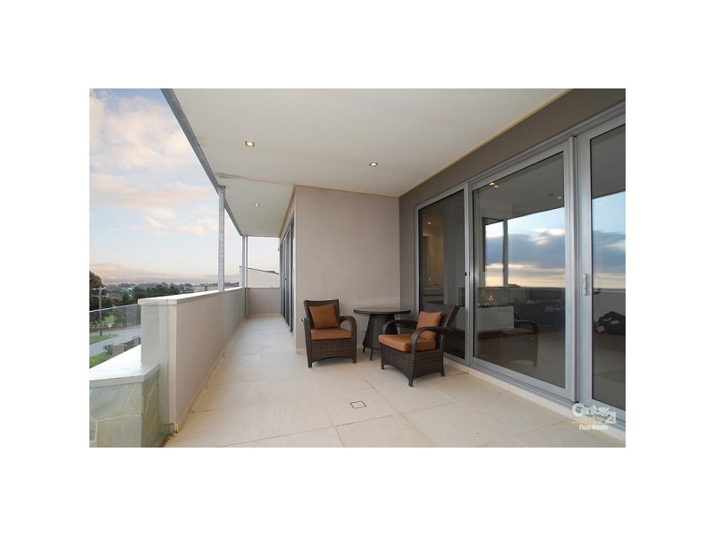 87 Cobb Road, Mount Eliza VIC 3930