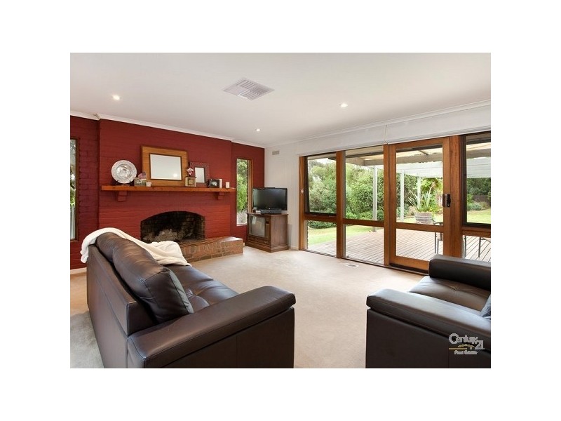 49 Davis Drive, Mount Eliza VIC 3930