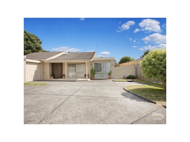 2/10 Leicester Avenue, Mount Eliza VIC 3930