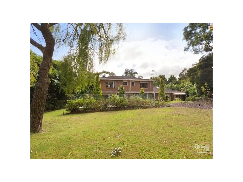 54 Humphries Road, Mount Eliza VIC 3930