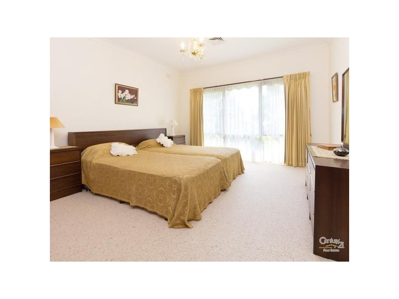 10 Meadow Lane, Mount Eliza VIC 3930