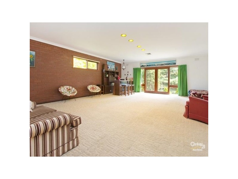 10 Meadow Lane, Mount Eliza VIC 3930