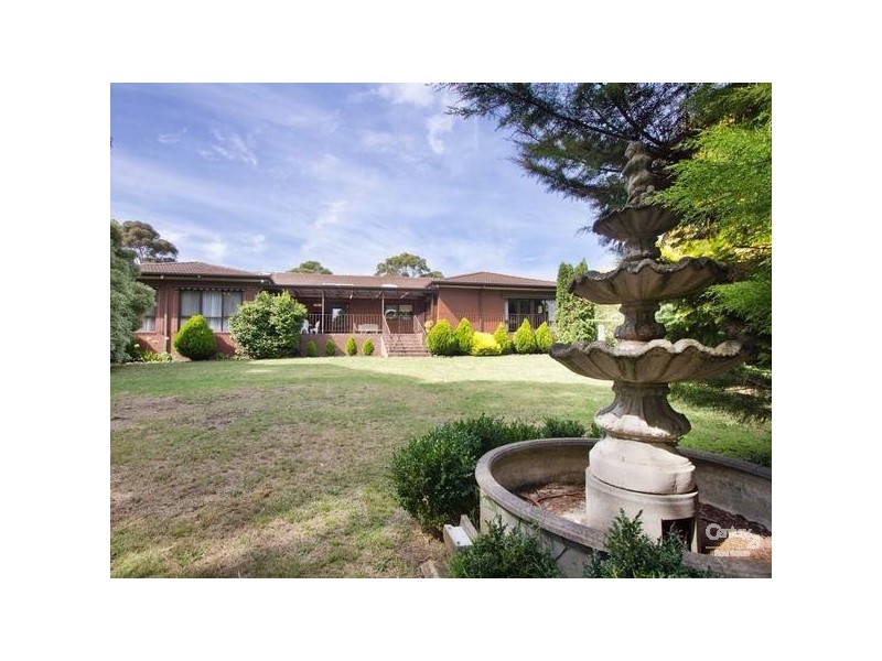 10 Meadow Lane, Mount Eliza VIC 3930