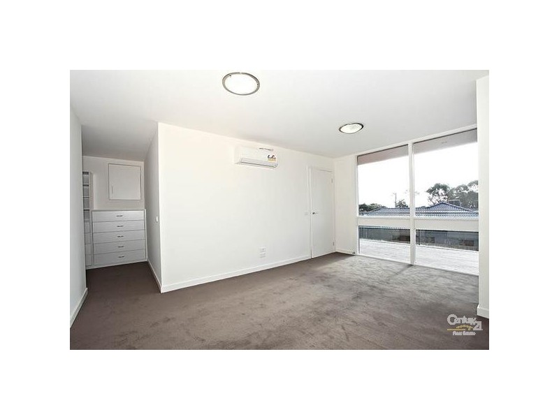 2 Clendon Close, Mount Eliza VIC 3930