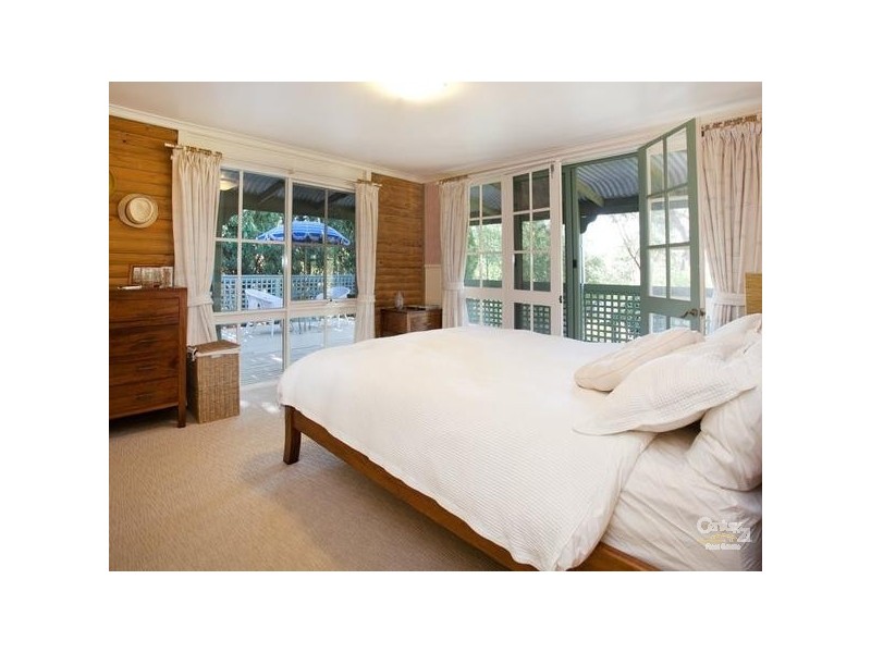 7 Mason Street, Mount Eliza VIC 3930