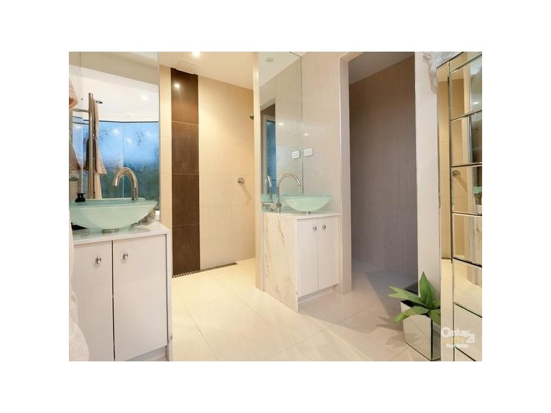 Mount Eliza VIC 3930