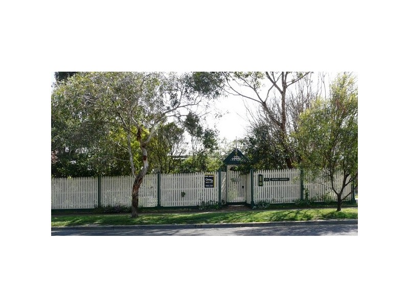25 Alameda Avenue, Mornington VIC 3931
