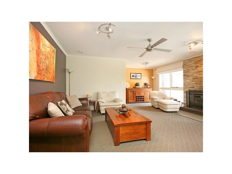 4 Lisa Court, Mount Eliza VIC 3930