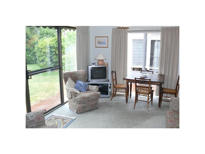 82 Canadian Bay Road, Mount Eliza VIC 3930
