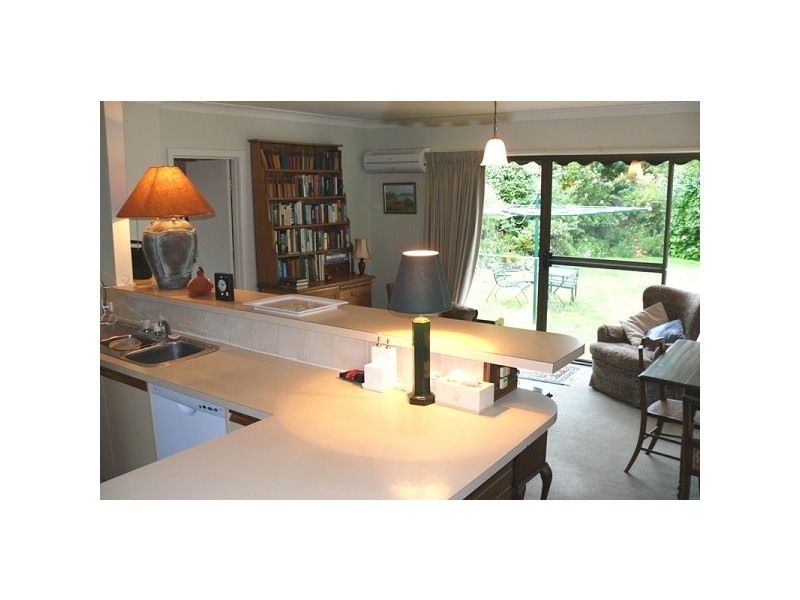 82 Canadian Bay Road, Mount Eliza VIC 3930