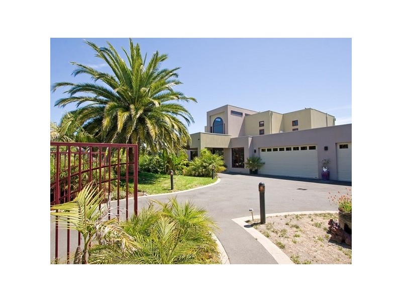 47 Old Mornington Rd, Mount Eliza VIC 3930