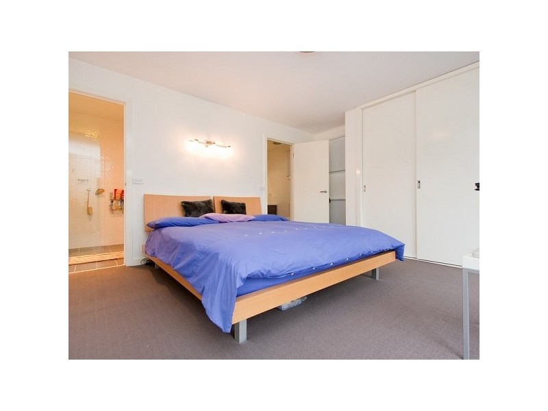 77 Koetong Parade, Mount Eliza VIC 3930