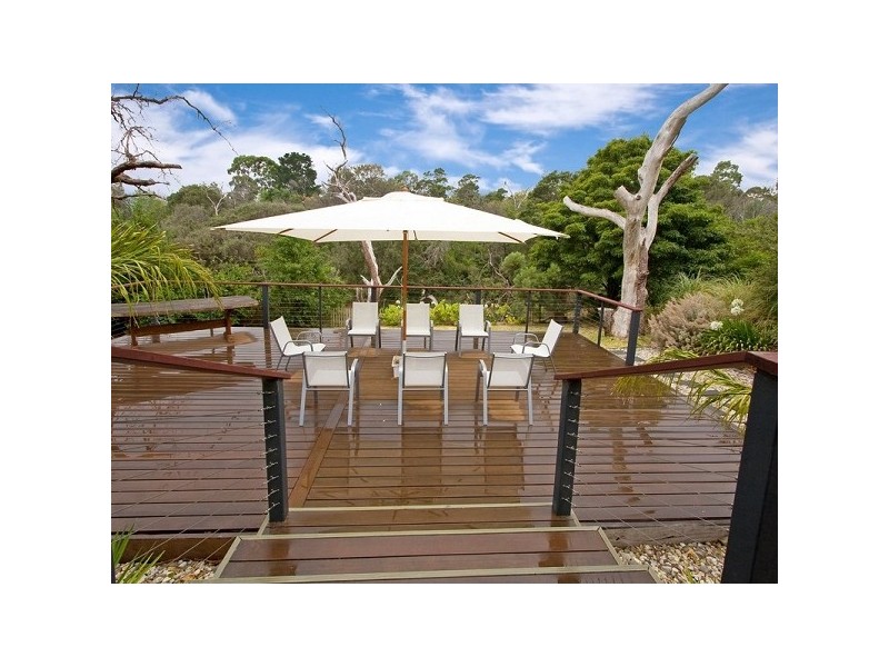 77 Koetong Parade, Mount Eliza VIC 3930