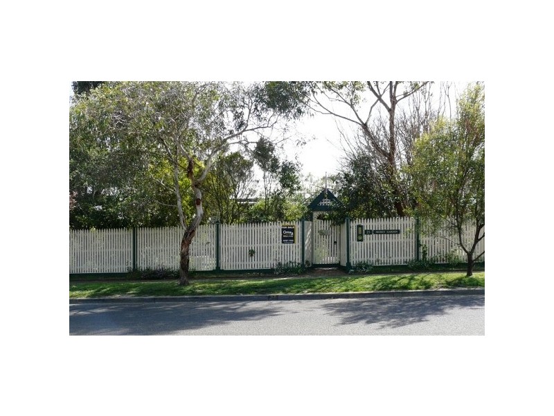 25 Alameda Avenue, Mornington VIC 3931