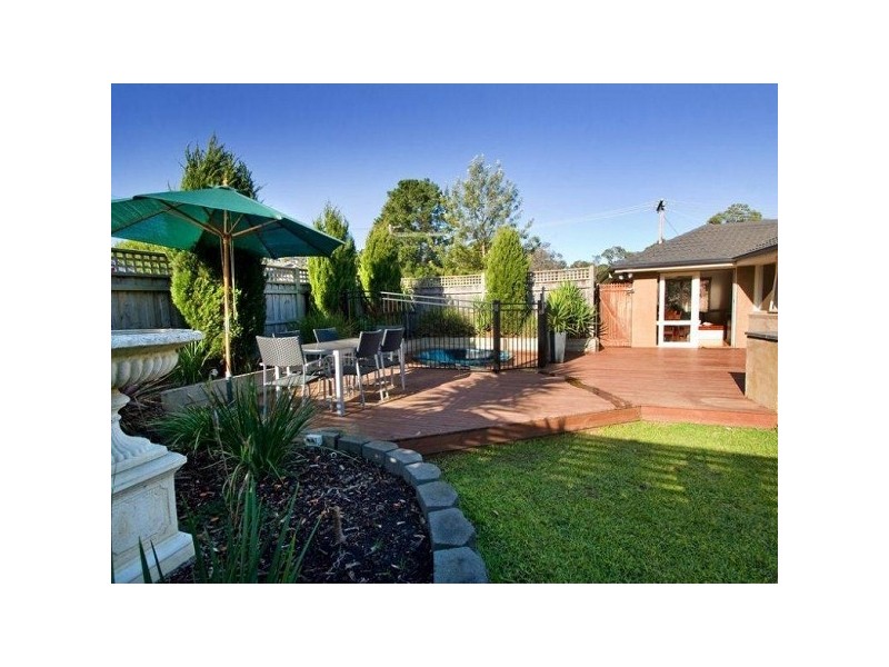 2 Petrel Close, Mount Eliza VIC 3930
