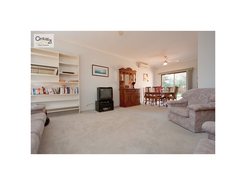 6 Gaskell Avenue, Mount Eliza VIC 3930