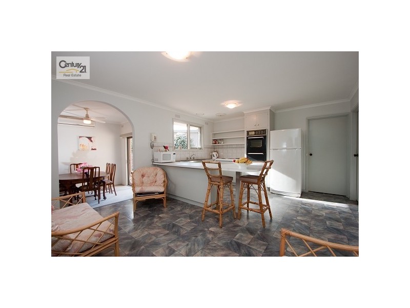 6 Gaskell Avenue, Mount Eliza VIC 3930