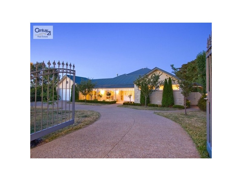 11 Eliza Drive, Mount Eliza VIC 3930