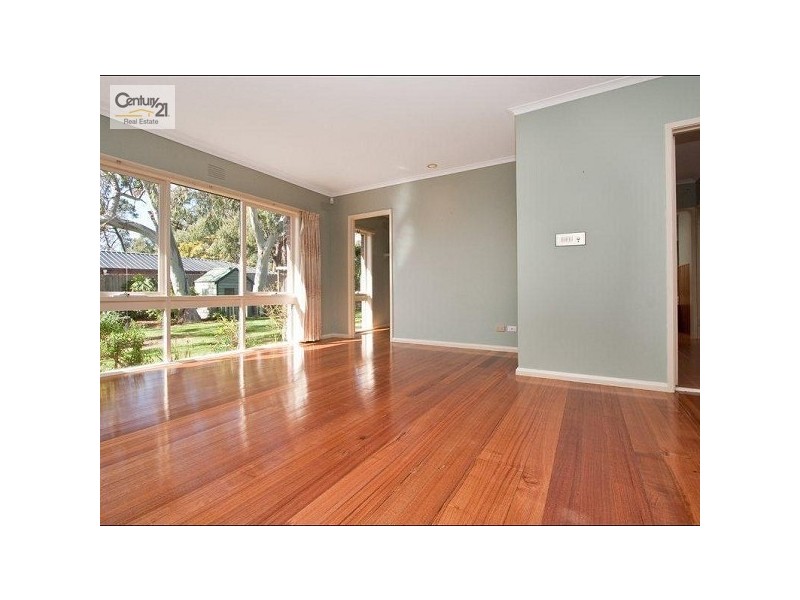 10 Fernshaw Place, Mount Eliza VIC 3930