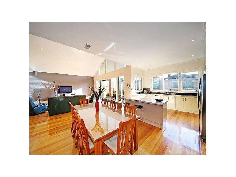 19 Vasey Street, Bentleigh East VIC 3165