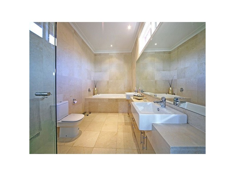 19 Vasey Street, Bentleigh East VIC 3165