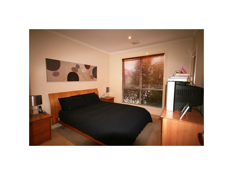 Unit 2/26-28 Maroo Street, Hughesdale VIC 3166