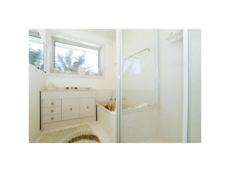 4 Arthur Court, Noble Park VIC 3174