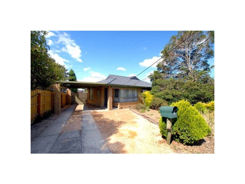 9 Oberon Street, Dandenong North VIC 3175